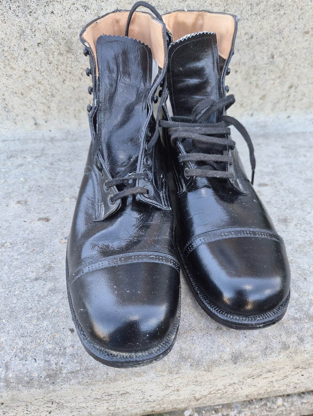 Polished Lace Up Dress Boots Vintage Good Year Wing Foot
